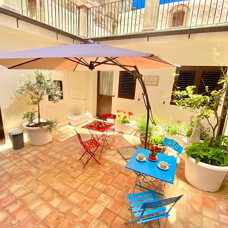 Casa Delle Gioie Syracuse